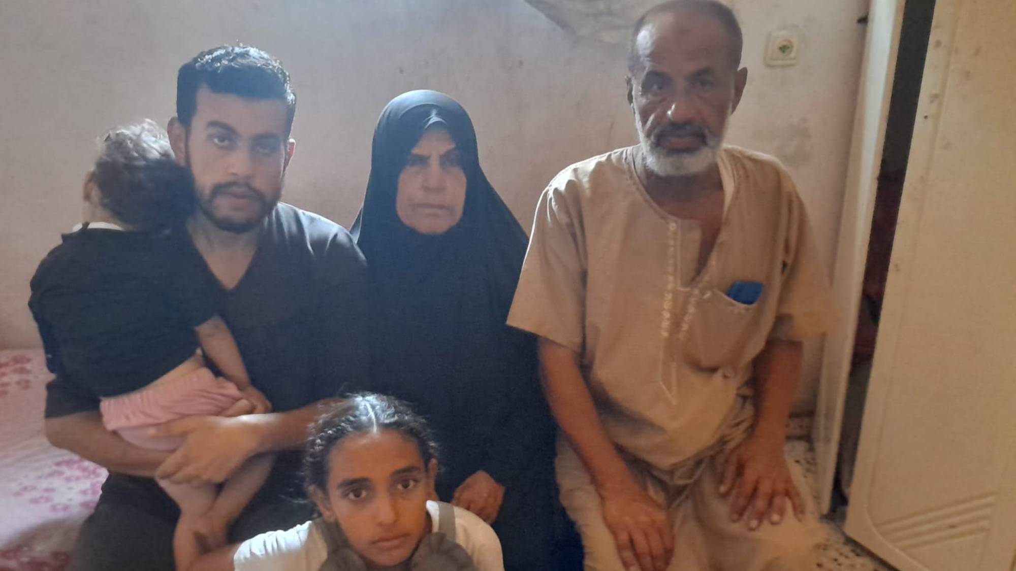 Help Ahmed O. and his family of 22 Souls, survive in Gaza